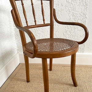RARE BAUMANN armchair for child in bent wood and cane seat, Vintage children&#39;s chair early XX century, Manufacture Baumann