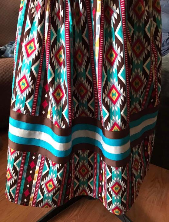 スカート 80s brown native pattern long skirt スカート 80s brown native pattern long skirt Native American