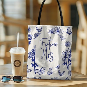 Bridal Shower Tote Bag Engagement Gift Bride Tote Bag Wedding Party Proposal Gift Tote Bag for Bride Toile Tote Bag Gift for Bride