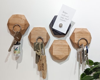 Key rack - Key honeycomb key magnet key box key holder magnet wood oak gift idea birthday housewarming moving