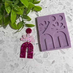 Silicone earring mould/mold