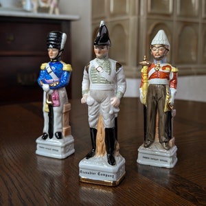 Set of 3 Vintage Porcelain Napoleon Soldiers – French Cavalry & Grenadier Figurines – Hand Painted Military Decor – 1980s Collectibles