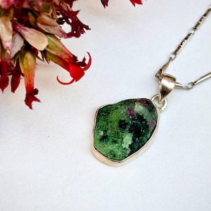Raw Ruby Zoisite Silver Pendant Necklace, Ruby Zoisite Necklace, Natural Ruby Zoisite Crystal Necklace, Healing Crystal Pendant