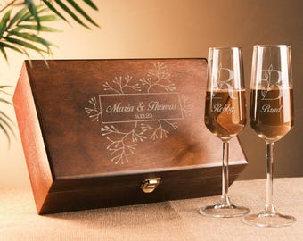 Wedding Champagne Flutes, Personalized Wedding Toasting Flutes, Wedding Favors for Couples, Wooden Boxed Champagne Glasses