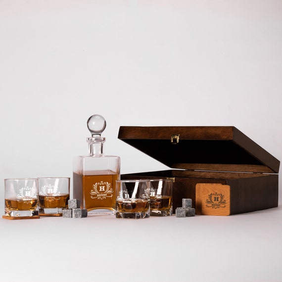 Personalized Whiskey Decanter Set With Wood Box Whiskey Etsy Australia
