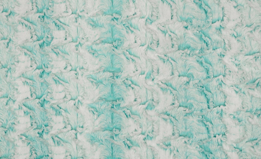 Shannon Fabrics 10 x 60 Luxe Cuddle Minky Fabric Strips