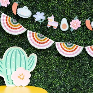 Fiesta Striped Fan Banner | Fiesta Birthday Garland, Cinco de Mayo, Fiesta Party Decor, Fiesta First Birthday, Final Fiesta, Taco Bar
