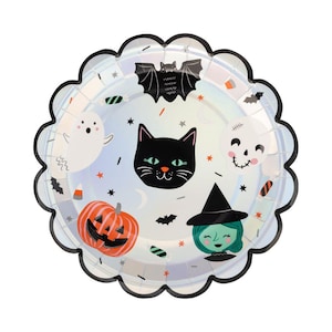 Spooky Friends Scalloped Paper Plates | Vintage Kids Halloween Party, Tableware Supplies