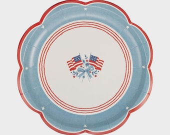 Vintage American Flag Scalloped Paper Plates, Patriotic Party Dessert Salad Appetizer Set