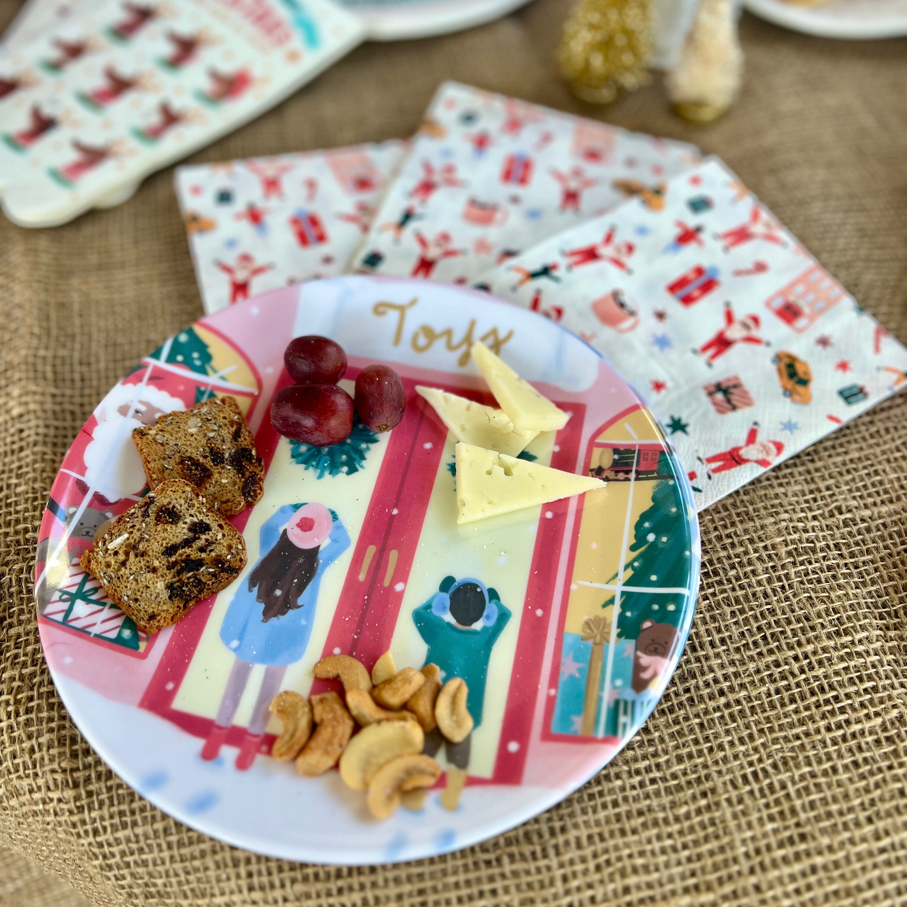 Christmas Melamine Plate Set of 4 Christmas Plates, Decorative