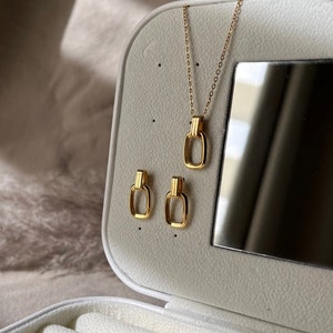 Gold Rectangle Charm Necklace, 18K Gold Filled Pendant Necklace, Gold ...