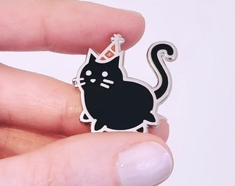 Party Katze Emaille Pin Anstecker mit Glitzer Hut