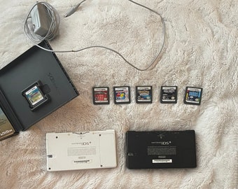 Nintendo DS Console + Games Bundle – Retro Gaming Fun