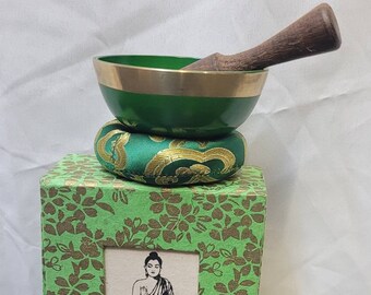 Tibetan Meditation Yoga Singing Bowl Set, Singing bowls for sound healing, meditation, yoga and charka balancing