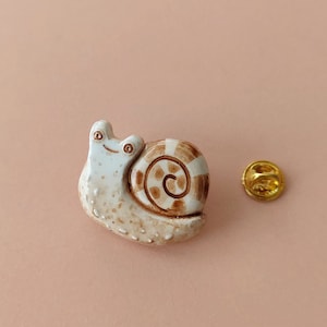 Clay Snail Pin - Funny Slug Pin - Gardener Brooch