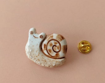 Funny Snail Pin  - Slug clay brooch - Clay snail pin - Potter snail brooch - Snail Mail pin - Slug jewel - Gardener pin