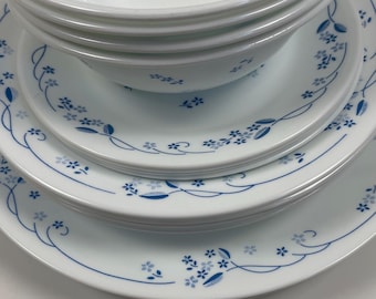 Vintage Corning Corelle Provincial Blue – Platters, Dinner Plates