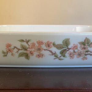 Vintage Pyrex Cherry Blossom Oblong Casserole Dish - Made in England