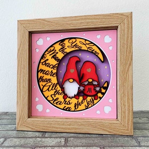 Coppia di gnomi innamorati in 3D SVG a strati/Ti amo fino alla luna e ritorno/Creazione Glowforge/Regalo di San Valentino/Decorazione per la casa/File di taglio SVG/Progetto fai da te
