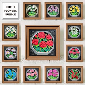 Puede incluir: Una colección de arte en papel enmarcado con varios diseños florales. Cada pieza está encerrada en un marco de madera con un borde negro decorativo. La obra de arte incluye imágenes de rosas, margaritas y otras flores, con el texto "BIRTH FLOWERS BUNDLE".