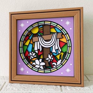 Croix de Jésus 3D avec boîte d'ombre de lys SVG / décoration de jour de Pâques / Croix de Jésus en vitrail / Jésus de Pâques / SVG pour Cricut / pour Silhouette