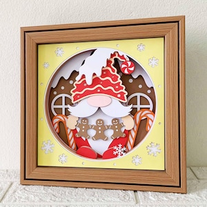 Gnomo di pan di zenzero 3D Shadow Box/ Casa di pan di zenzero Natale Layer SVG/ Scatola regalo di Natale/ Gnomo 3D Natale/ Per Cricut/ Per Silhouette