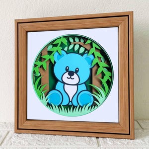 Scatola delle ombre con orsacchiotto di peluche in formato SVG/ Cub Baby Shower 3D Layer SVG/ Animale del bosco/ Decorazione per cameretta dei bambini/ SVG per progetto Cricut/ Per Silhouette