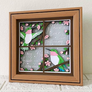 Kolibry na zewnątrz okna Shadow Box SVG / Memorial Shadow Box/ Kolibry Memorial SVG/ Memorial 3D SVG/ Projekt Cricut/ Dla sylwetki