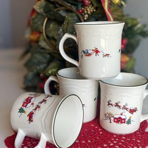 Vintage Snow Village Pfaltzgraff Mugs Set 4