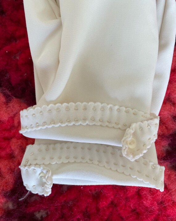 Set of Two Midcentury White Gloves - image 3