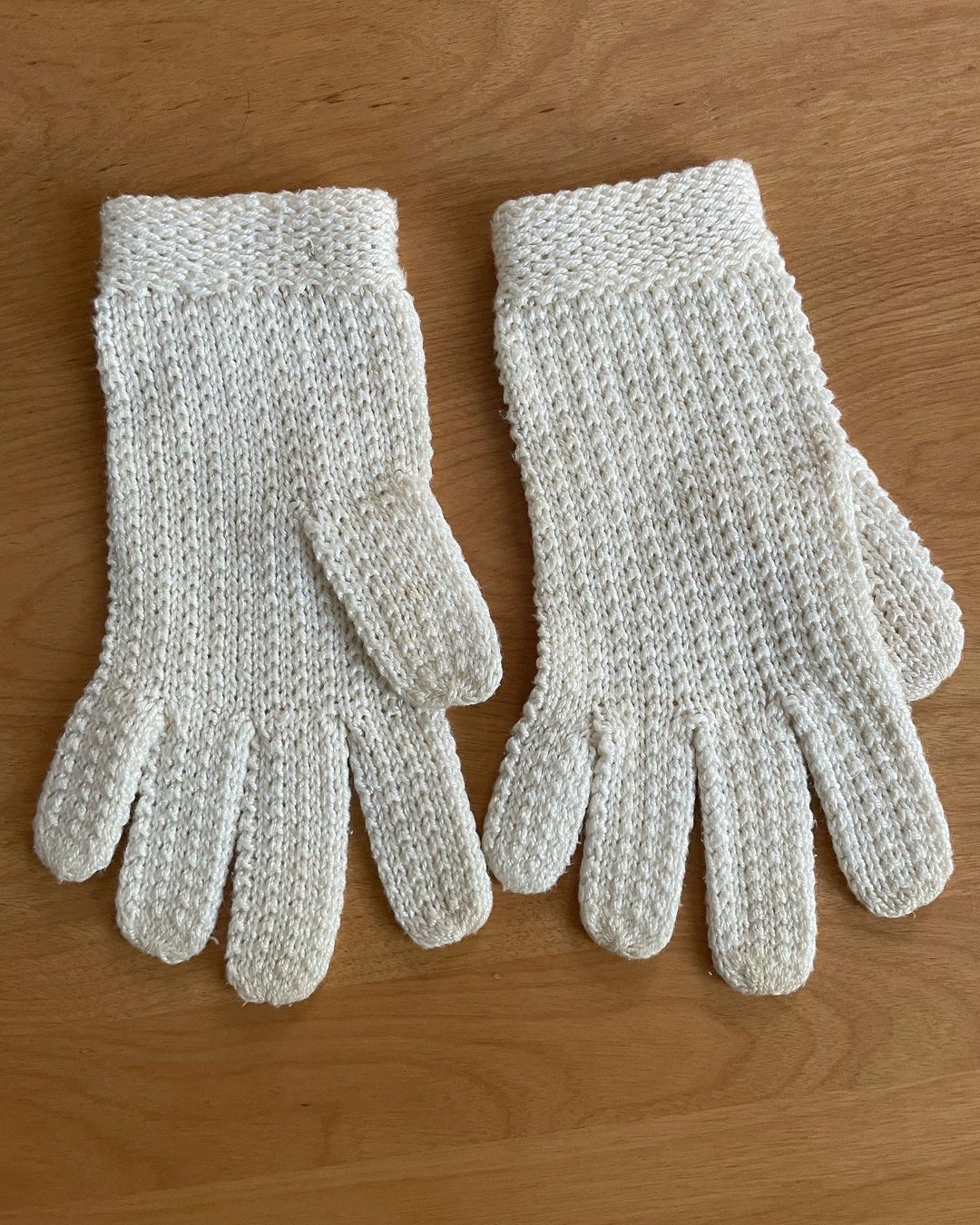 Vintage White Knit Gloves Etsy