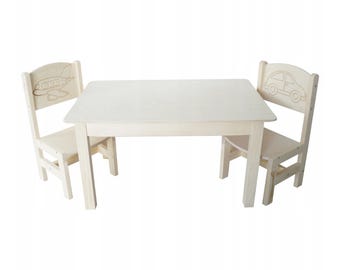 Kindertafel met 2 stoelen | Houten kindermeubilair | Gepersonaliseerde gravure | Montessori-tafelset voor kinderen van 2-4 jaar