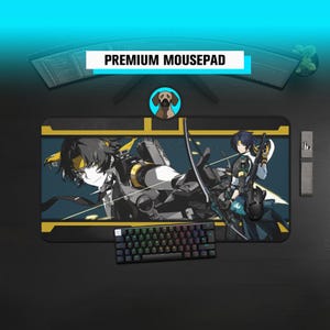 Puede incluir: Alfombrilla de ratón premium negra y amarilla con ilustraciones de estilo anime de un personaje con arco y flechas. Se ven un teclado y un ratón negros. La alfombrilla tiene el texto "PREMIUM MOUSEPAD".