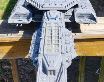Handcrafted X-304 Daedalus Starship Model, Stargate Sg1