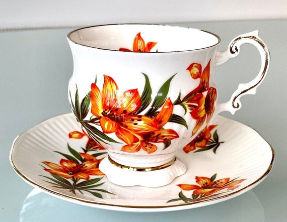 Elizabethan Meadow Flower Red Coffee Cup & Saucer 