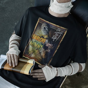 Retro The Mummy T-Shirt – Distressed Movie Poster Graphic Tee, Classic Horror Shirt, Perfect Gift for Monster Fans
