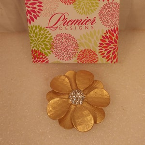 Vintage Premier Designs Crystal Springs Blossom Brooch/Pendant
