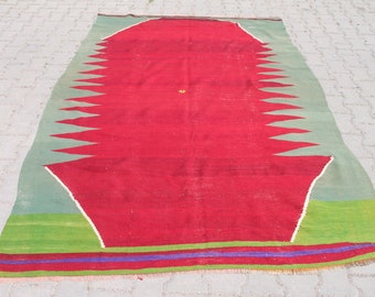 Vintage Red Wool Kilim Rug, Southwestern Turkish Rug (5.6 x 8.6 ft)
