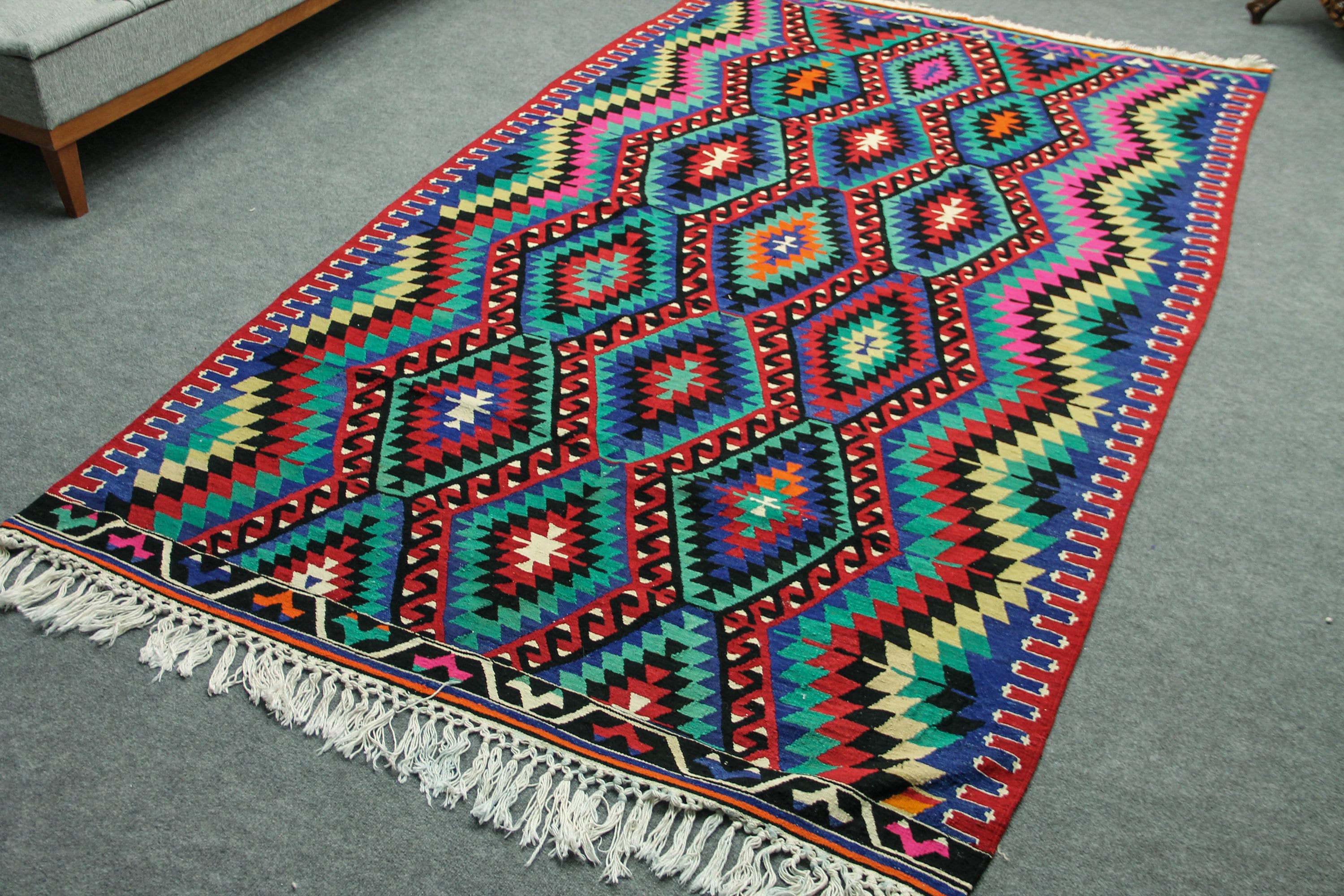 Bohemian Turkish Kilim Rug, Colorful Wool Area Rug (5.4 X 9.8 Ft