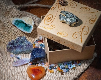 Caixa de Cristal Mística - Cura, Chakras, Energia, Gemas, Espiritual, Positivo, Variedade, Meditação, Surpresa, Decoração, Bem-Estar, Crescimento