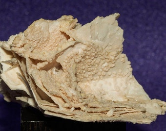 Calcite cluster, Calcite crystal, Calcite specimen, Rare minerals, Raw minerals, Gift, Cristal collection, unique crystal, Bladed Calcite