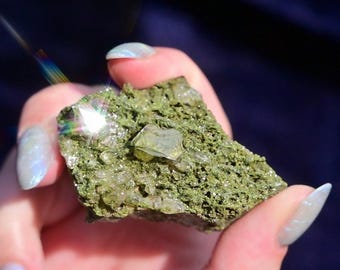 Natural Green Epidote Crystal – Raw Epidote Specimen, Rare Collector Mineral, Green Crystal Display, Unique Nature Gift, One of a Kind