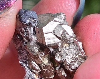 Shiny pyrite, sparkly pyrite, pyrite cluster, pyrite crystal, pyrite druzy, pyrite cube, pyrite stone, pyrite specimen, raw pyrite