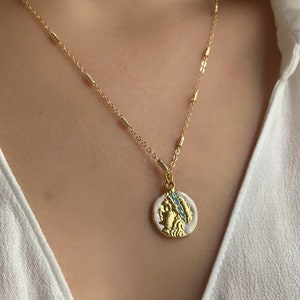 Gold Coin Medallion Necklace, Gold Pendant Necklace, Coin Necklace, Dainty Gold Necklace, Antique Coin Necklace, Gift For Her