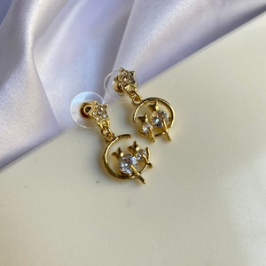 Cat On Moon Dangle Earrings, Gold Plated Rhine Stone Earrings, Cat Lover Gift, Animal & Kitty Earrings, Cat Accesiorries, Cute Gift for Her