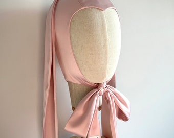 Bonnet oreilles de lapin en satin rose, bonnet vintage lapin, capuche lapin, chapeau adulte avec oreilles, bonnet animal adulte, cagoule lapin