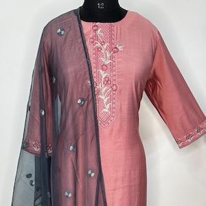 Silk Kurta Set Kurta with Trousers & Dupatta Salwar Kameez Set/ Pakistani Suit XXL Plus Size Kurta Indian Dress/ Kurtis for Women 3Piece Set