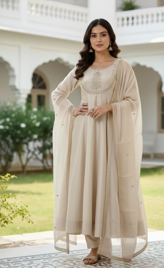 Silk Kurta Sets Women Beige Anarkali Embroidery Kurta & Dupatta Dresses For Women Party Wear 3 Piece Set Salwar Kameez Pakistani Suit Set