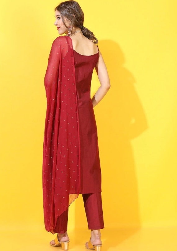 Pakistani Kurti - Buy Designer Pakistani Kurtis Online at Best Price –  FashionistAmna