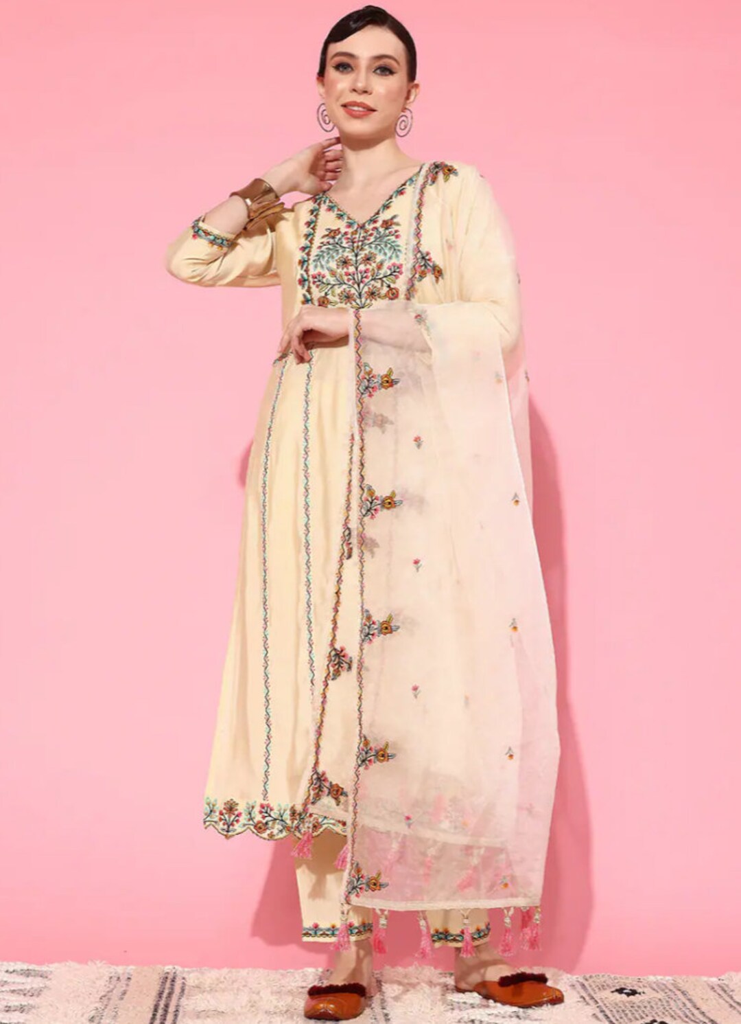Floral Embroidery Kurta Set Indian Wedding Dress/kurta With Etsy